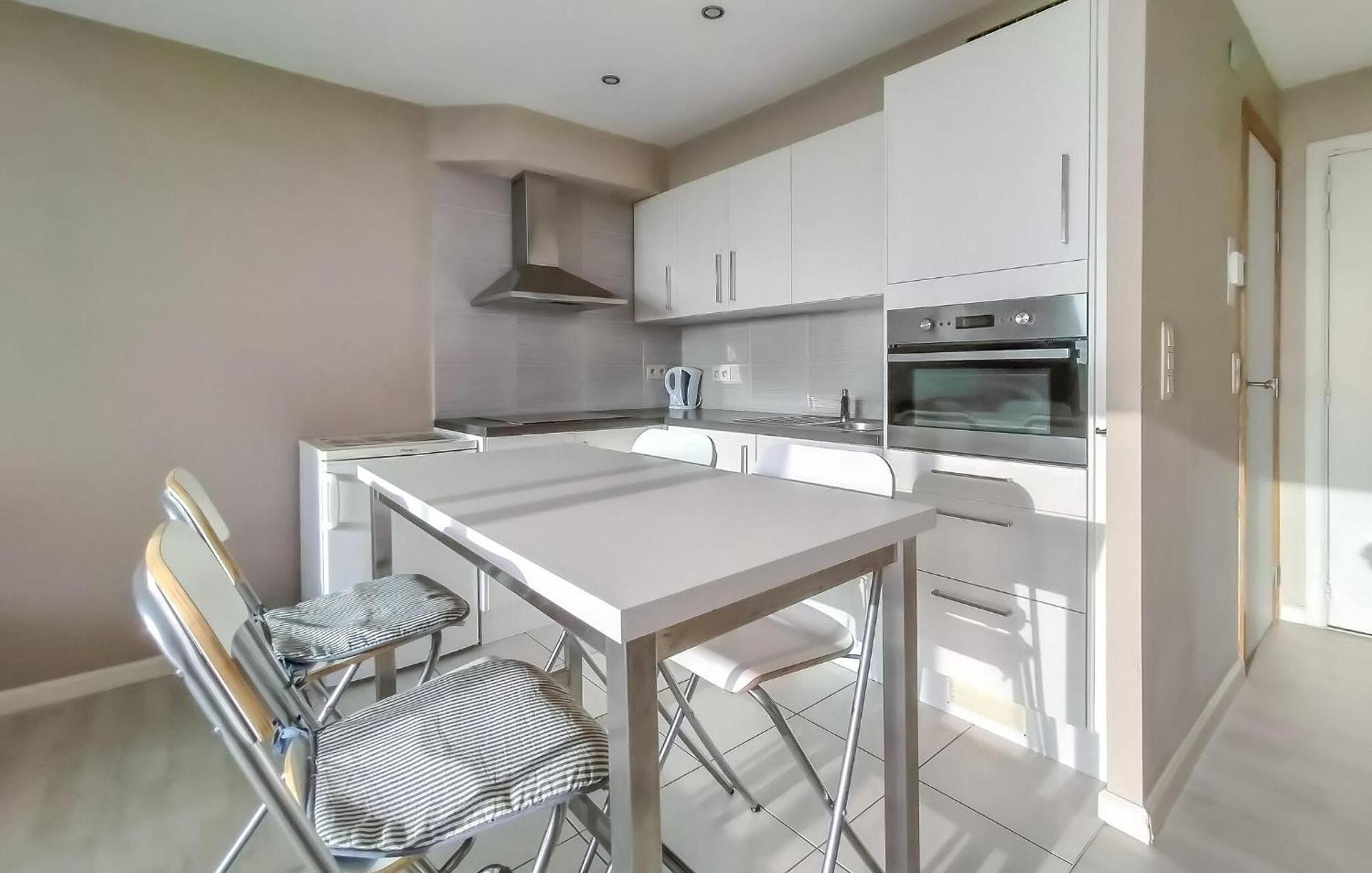 Royal Ascot S2 Ref, 8 Appartement Oostende